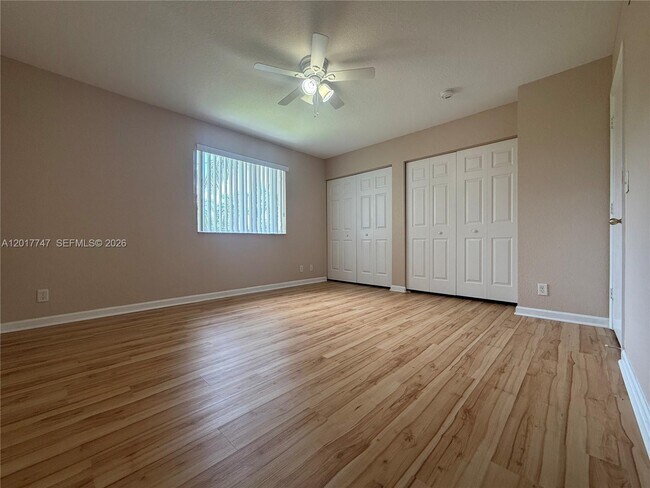 Building Photo - 2434 Cordoba Bend