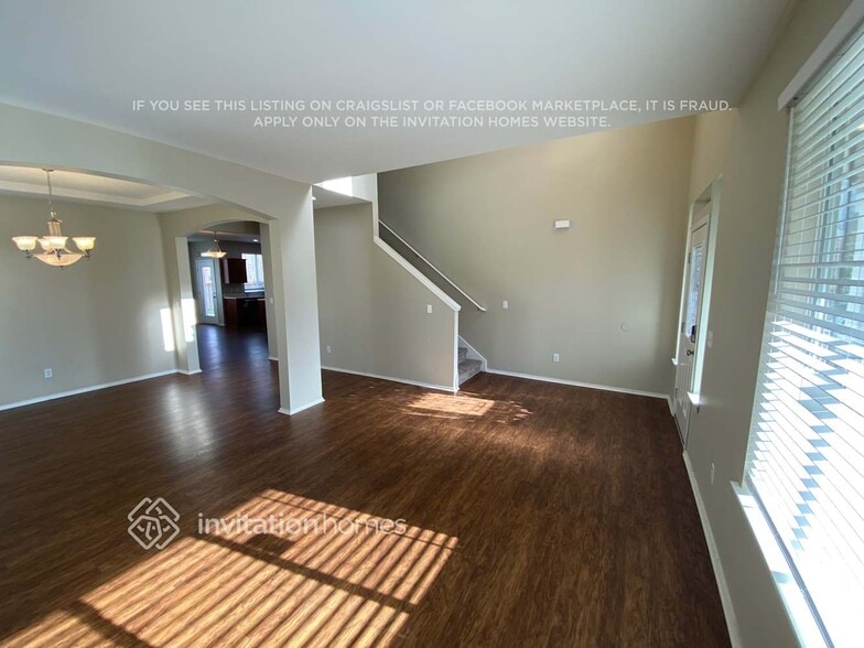 Building Photo - 209 Phoenix Ave SW