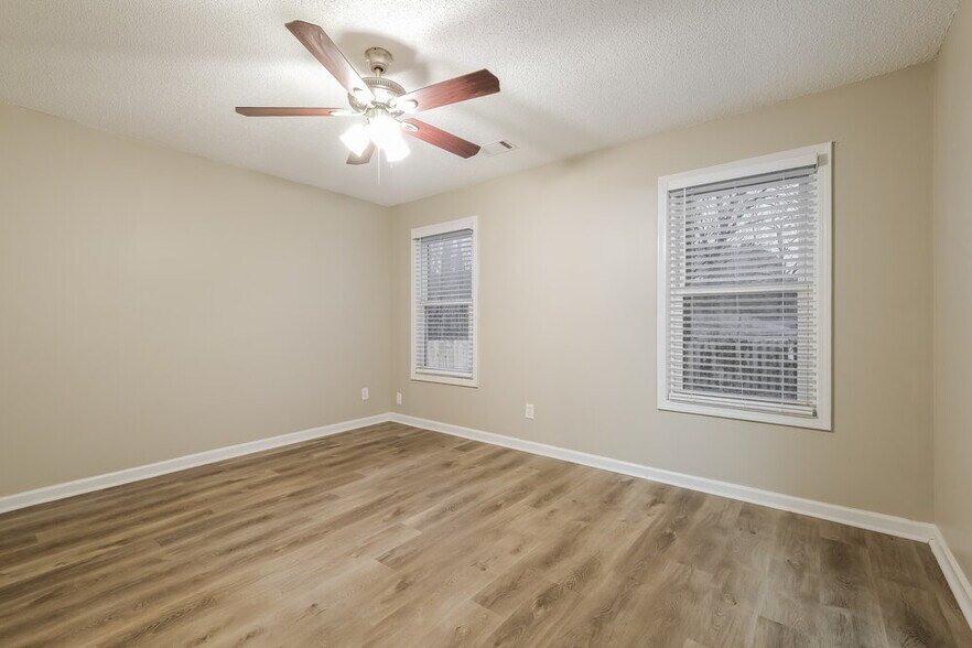 Building Photo - 4252 Brandy Ann Dr