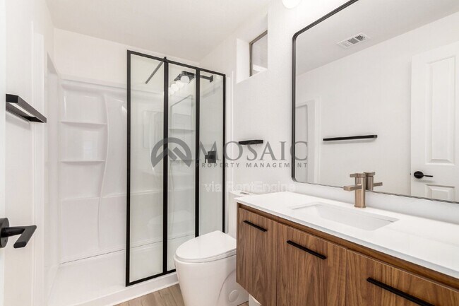 Building Photo - 1567 E Black Diamond Dr