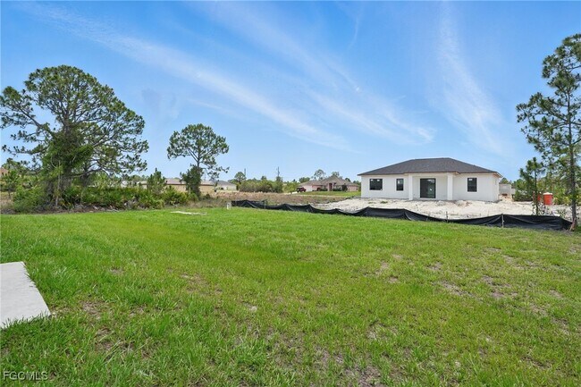 Building Photo - 2815 45th St W