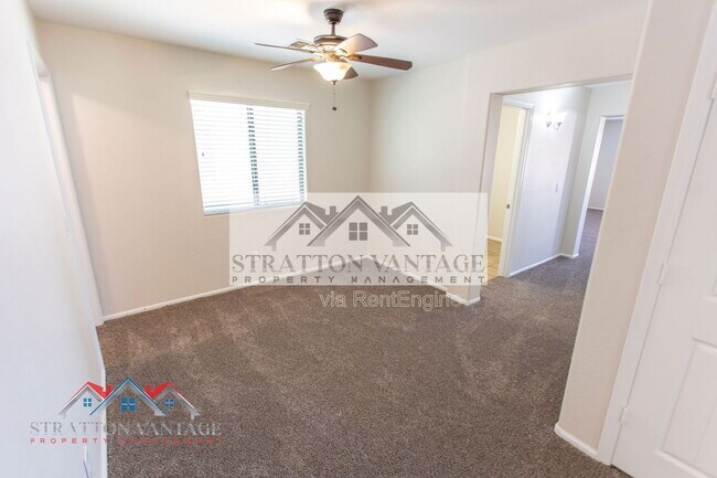 Building Photo - 40510 W Hayden Dr