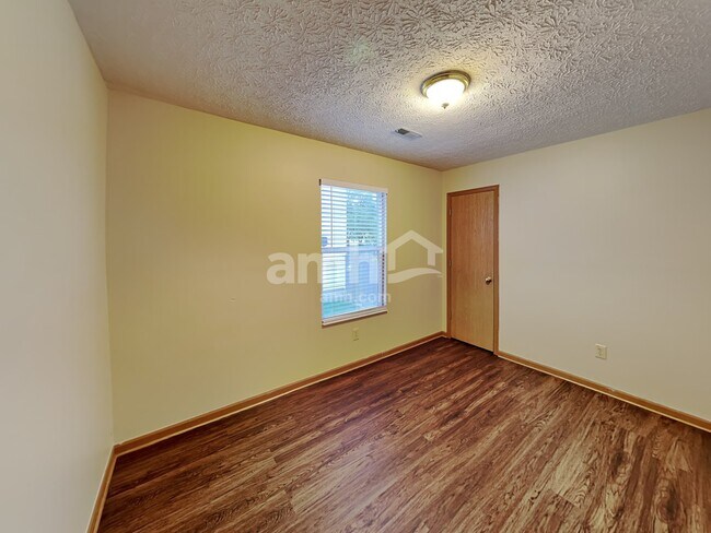 Building Photo - 5787 Coldcreek Dr