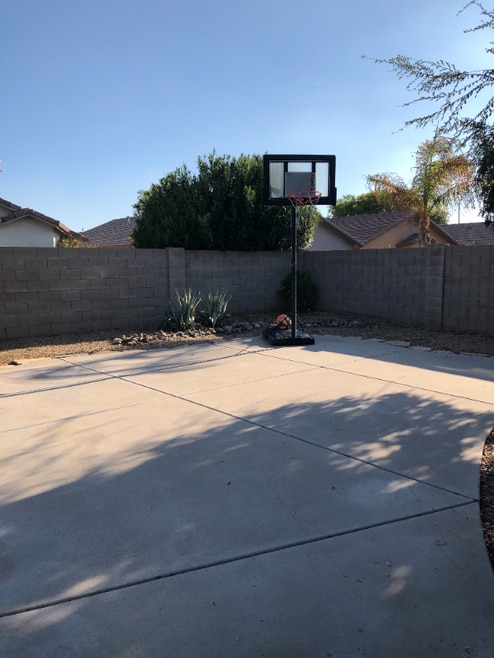 Building Photo - 8211 W Behrend Dr