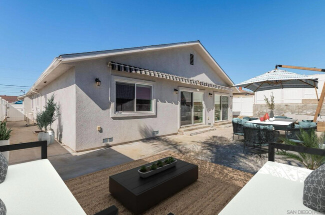 Building Photo - 6463 Estrella Ave