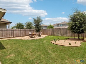 Building Photo - 890 Casetta Trl