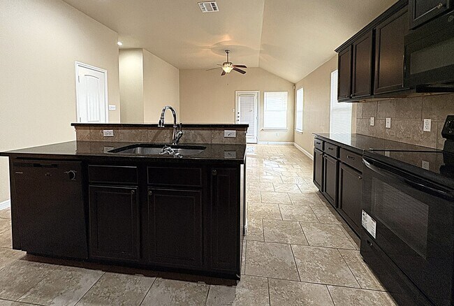 Building Photo - 3807 Flat Rock Mountain Dr