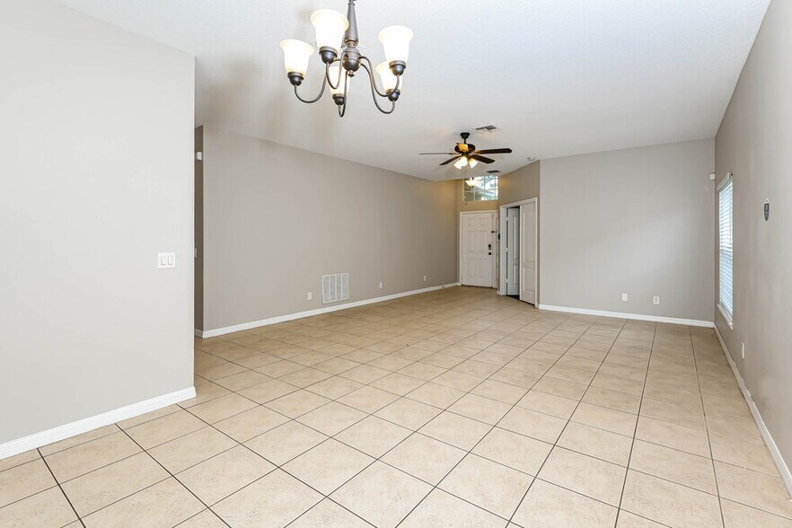 Building Photo - 2146 Victoria Falls Dr