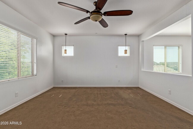 Building Photo - 9372 W Louise Dr