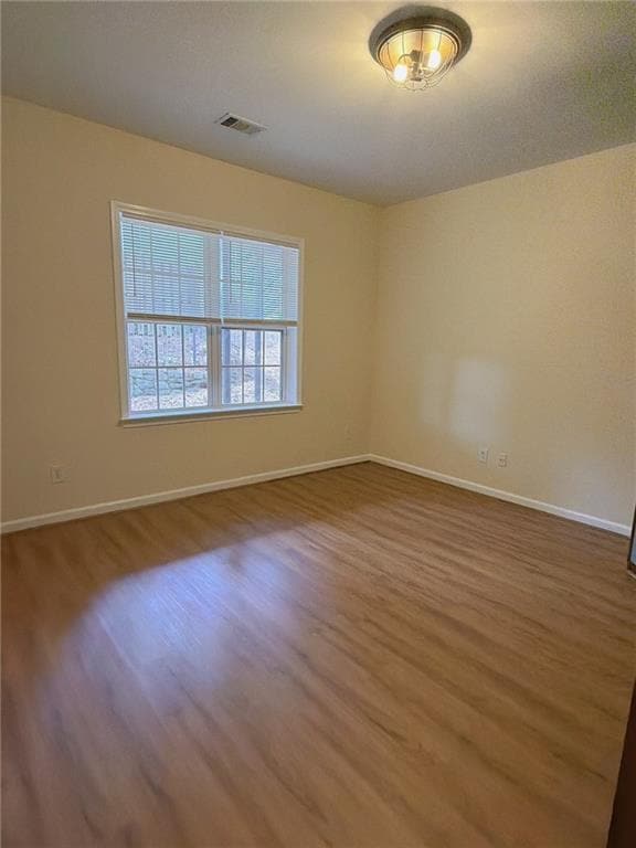 Building Photo - 4012 Howell Park Rd