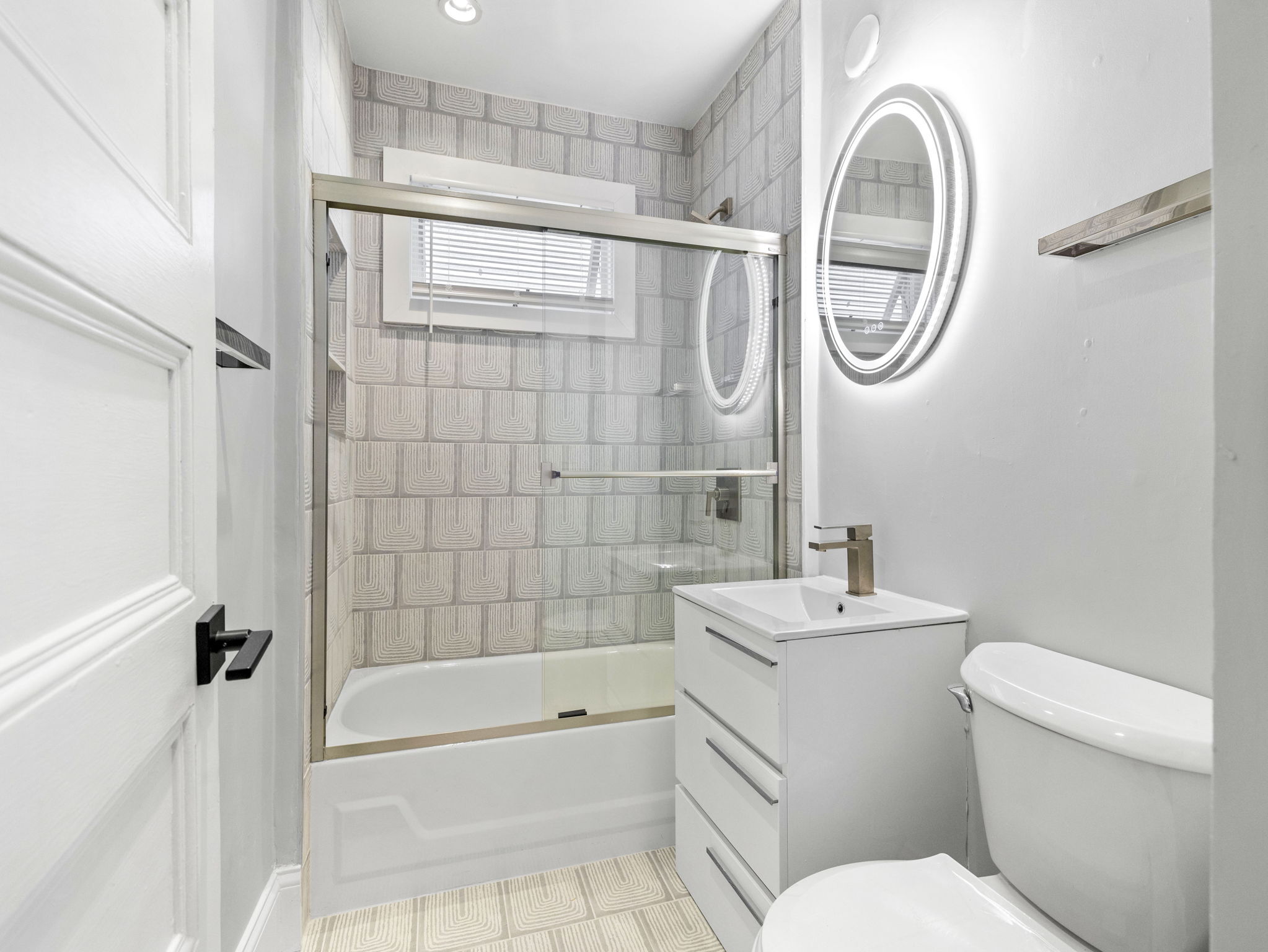 Building Photo - 30 Hancock St