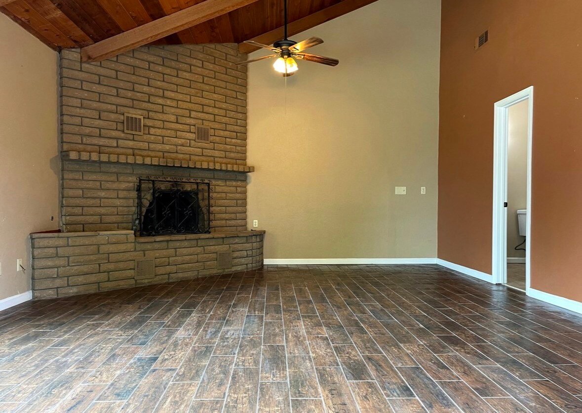 Building Photo - 23692 Lemon Ave