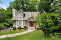 Building Photo - 1208 Americana Dr