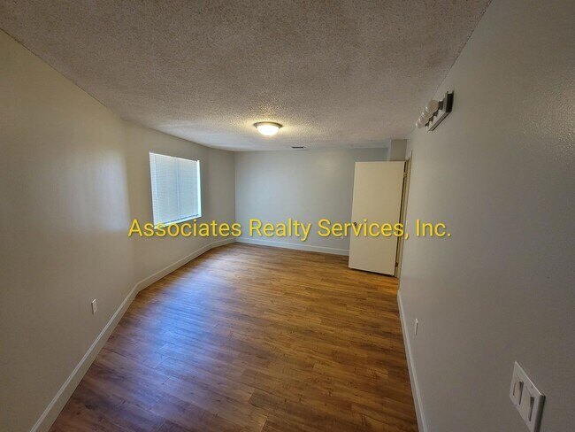 Building Photo - 9281 SW 109th Run