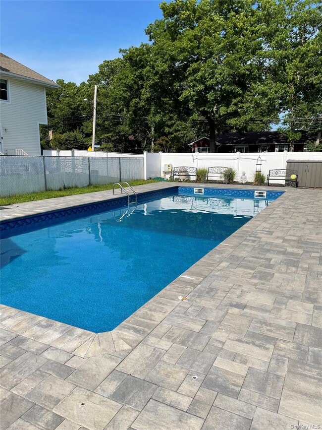 Building Photo - 1362 Hummel Ave