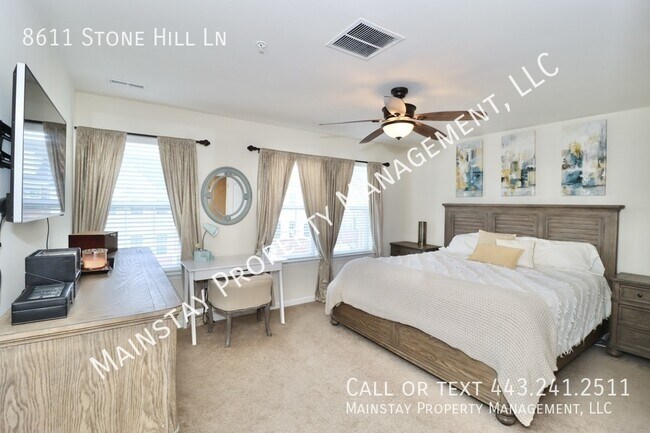 Building Photo - 8611 Stone Hill Ln