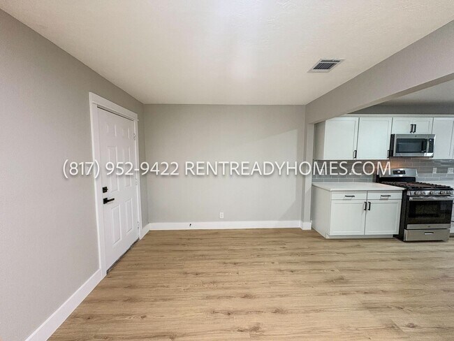 Building Photo - 3810 Weslow St