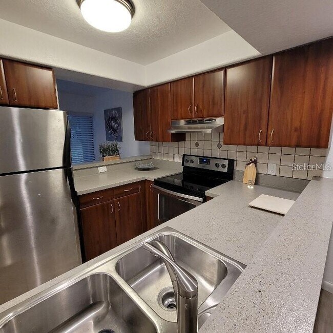 Building Photo - 4906 25th St W