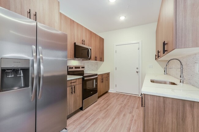 Building Photo - 2009 N 22nd St