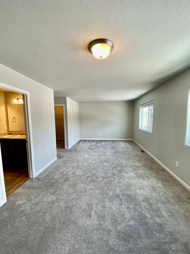 Building Photo - Newly Built 3 Bedroom Townhome with Commun...