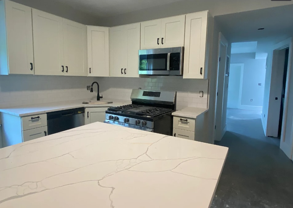 Building Photo - 116 Marginal St