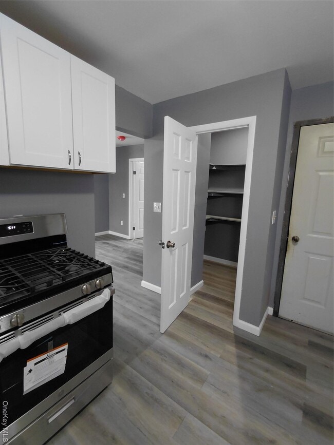 Building Photo - 80 Prospect St