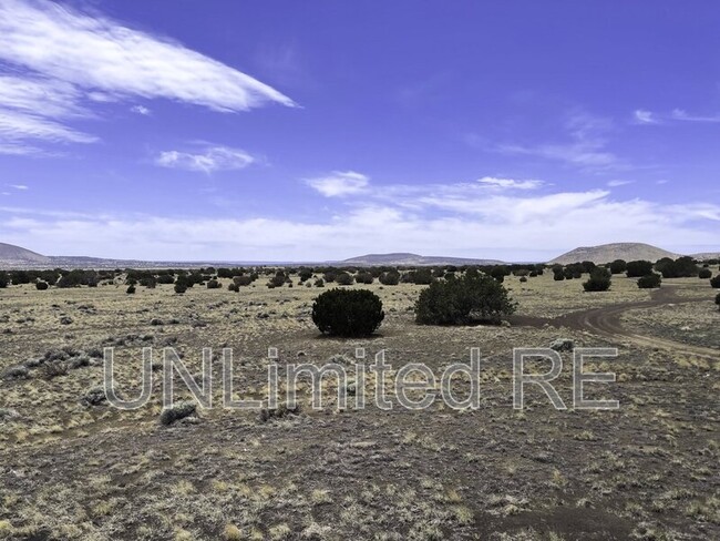 Building Photo - 69 Leupp Road