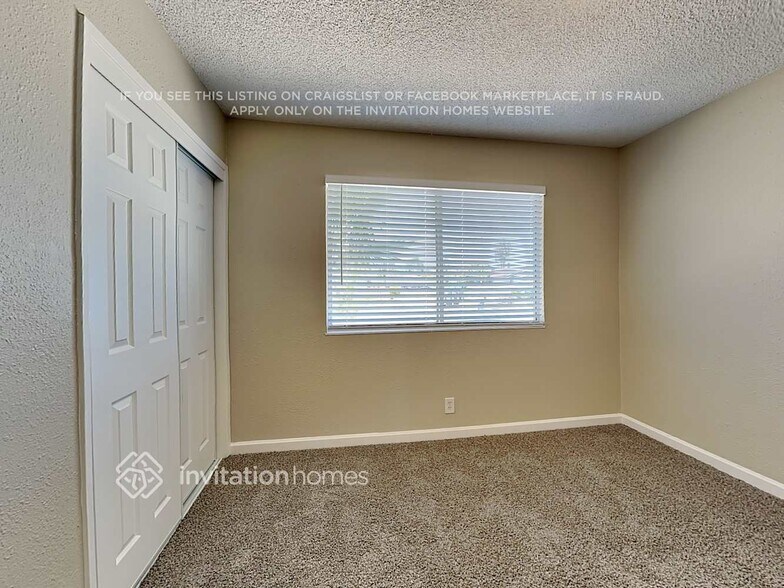 Building Photo - 2760 Orchid St