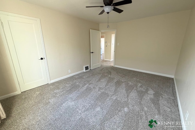 Building Photo - Fully Remodeled 3BR/2BA Home with 2 Car Garage in SF