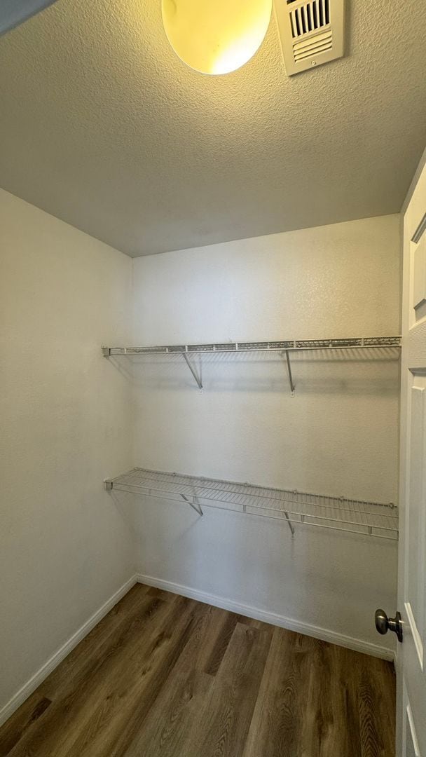 Building Photo - Welcome Home 2 master bedrooms