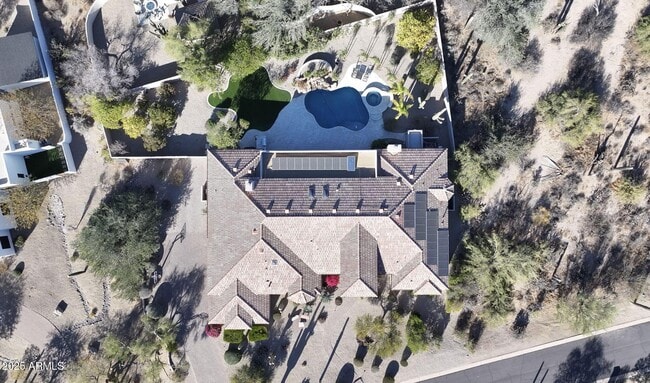 Building Photo - 6938 E Lomas Verdes Dr