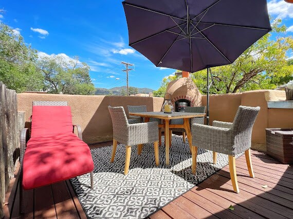 Building Photo - 1027 Canyon Rd