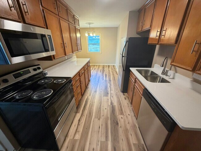 Building Photo - 1402 Morgantown