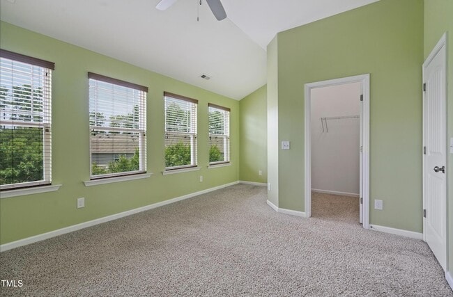 Building Photo - 22 Prairie View Ct