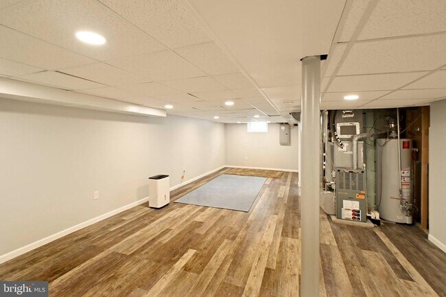 Building Photo - 51 Macon Dr