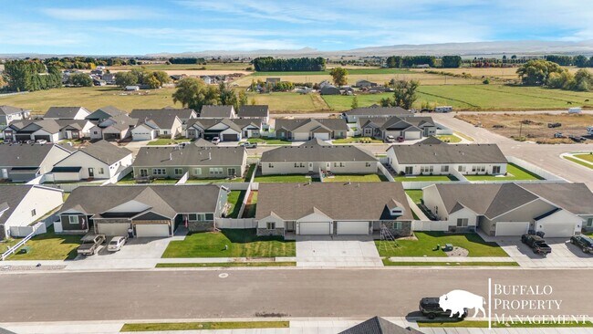 Building Photo - Welcome to Your Dream Home in Sugar City!