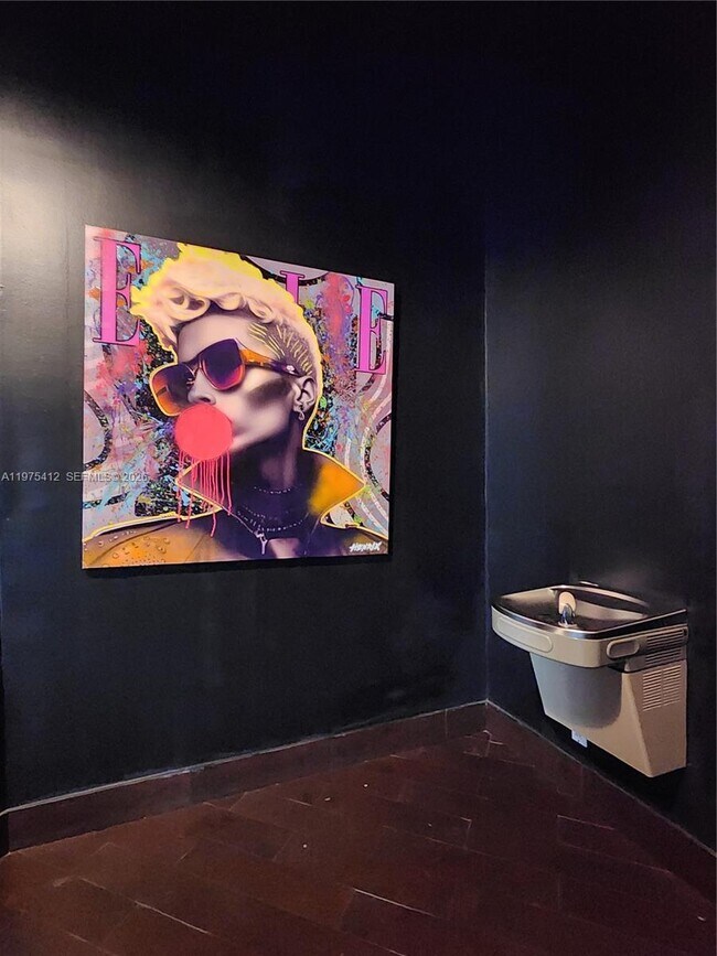 Building Photo - 690 SW 1st Ct