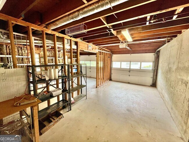 Building Photo - 93 Radford Cir SW
