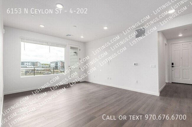 Building Photo - 6153 N Ceylon St