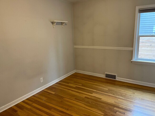 Building Photo - ***Half Off Move In Special***