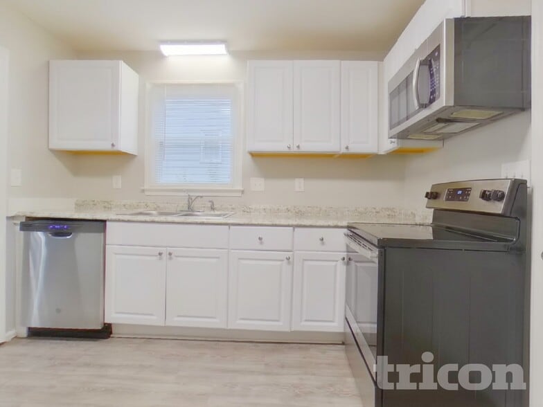 Building Photo - 237 Trinity Three Rd