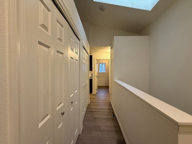 Building Photo - Stunning 3 Bed, 2 Bath Home near Riverside State Park! *SPECIAL: $1,000 OFF!*