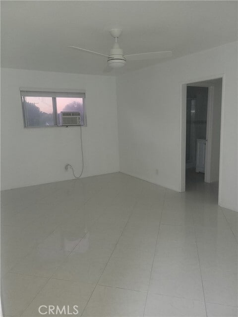 Building Photo - 8129 Comolette St