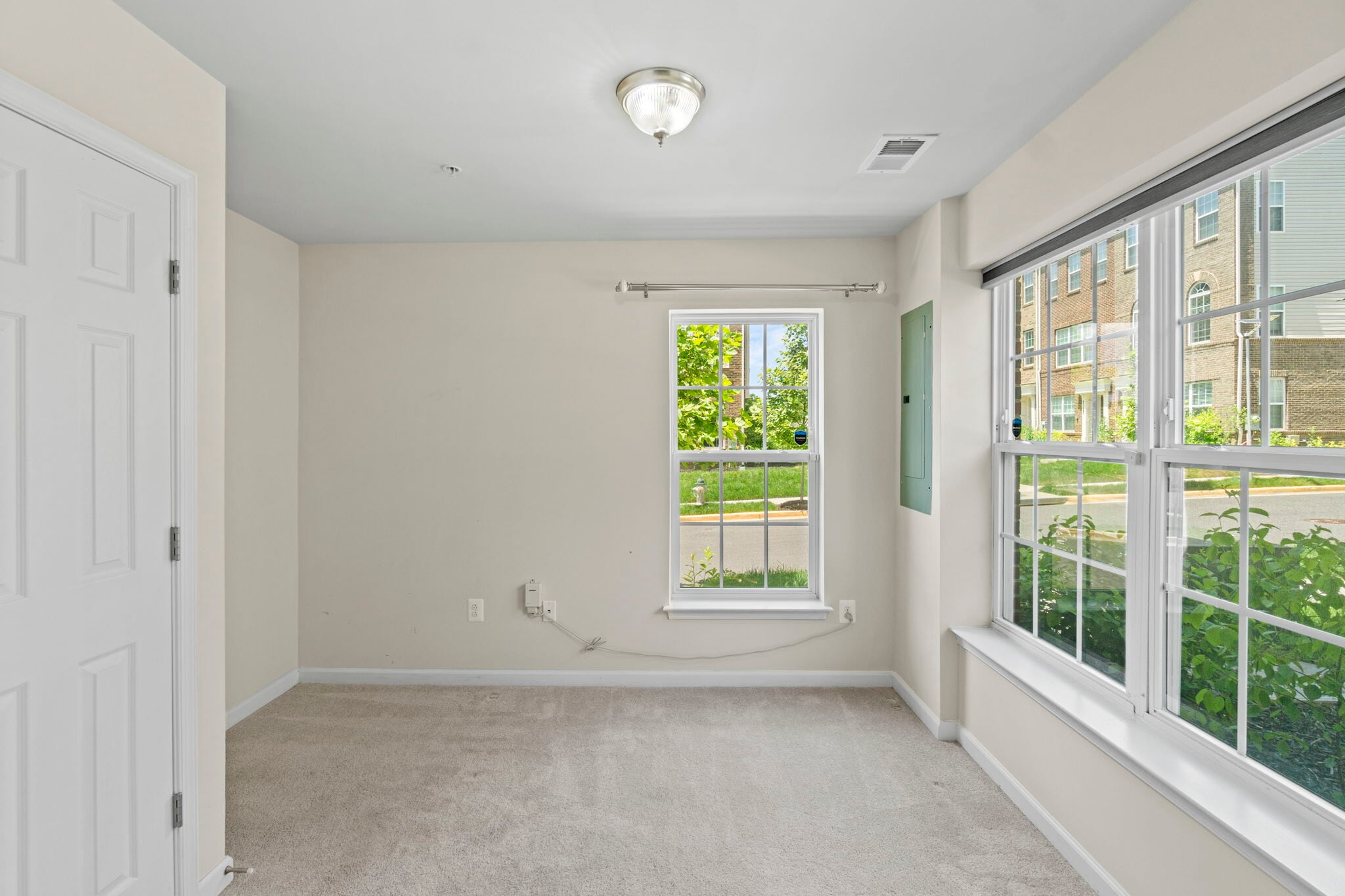 Building Photo - 7113 Brick Kiln Cir