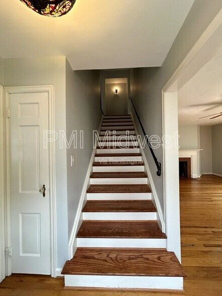 Building Photo - 5663 N Illinois St