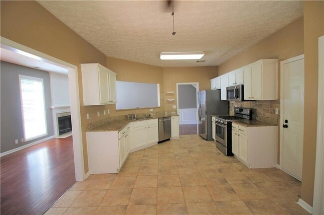 Building Photo - 235 Cadence Ct