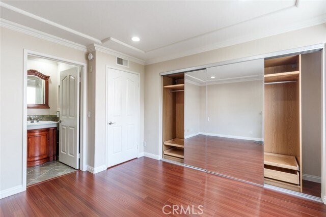 Building Photo - 14631 Dickens St