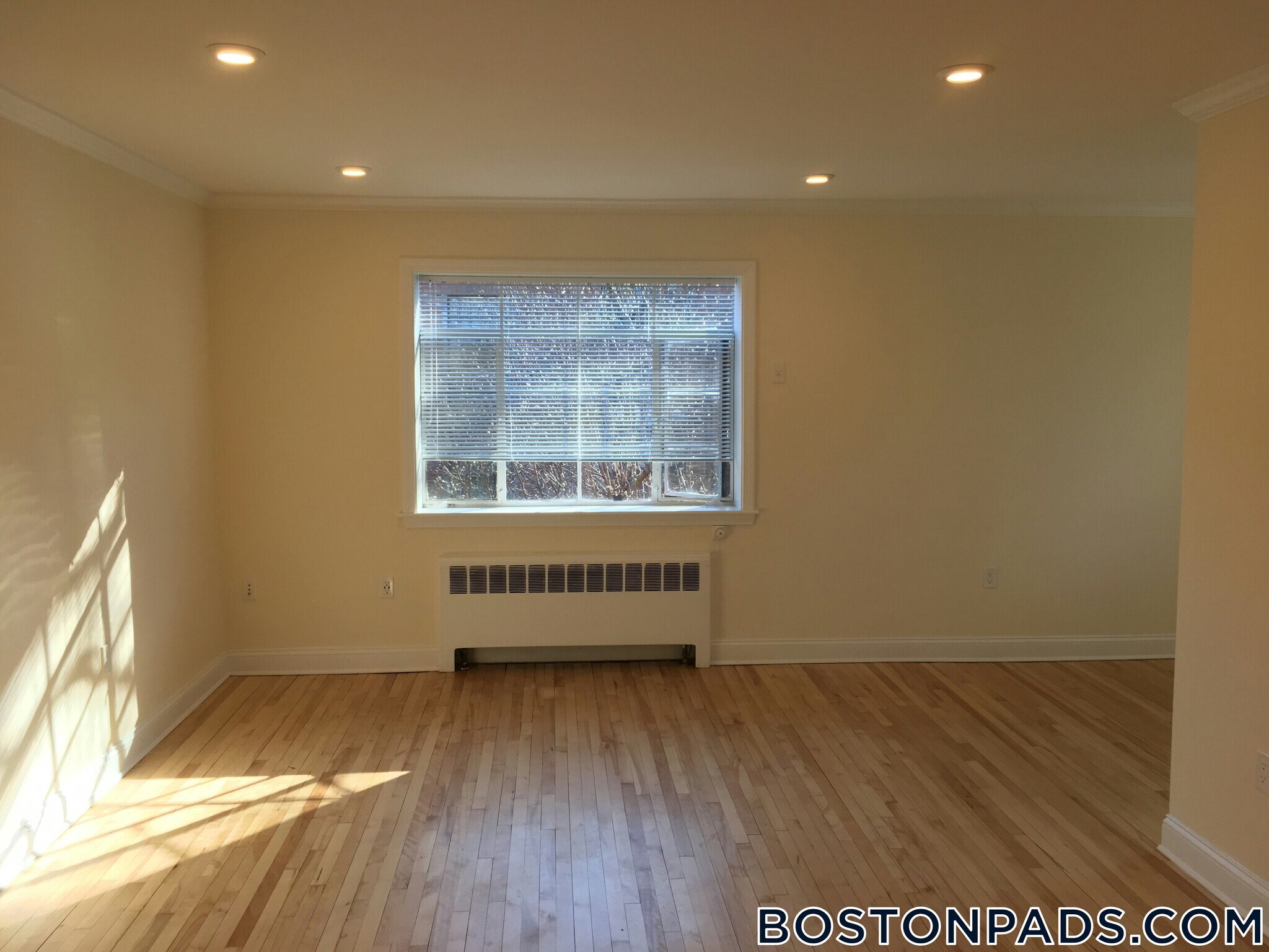 Building Photo - 80 St Paul St