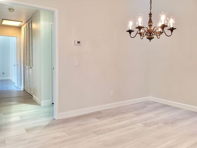 Building Photo - 25685 Fishermans Dr