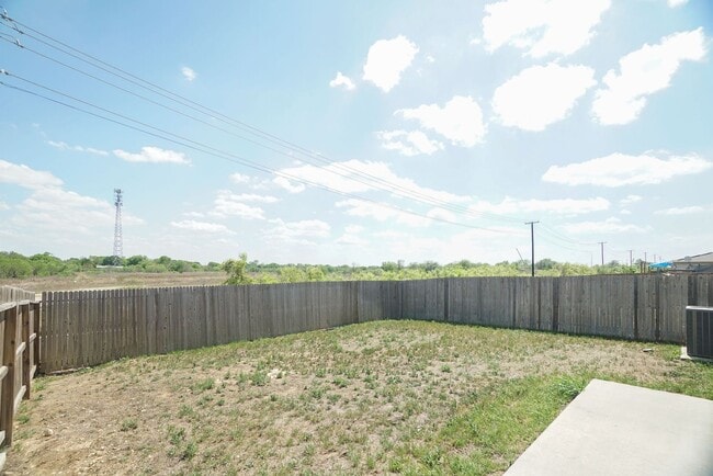 Building Photo - 4-Bedroom Home in New Braunfels with 3 Baths + Open Living Design